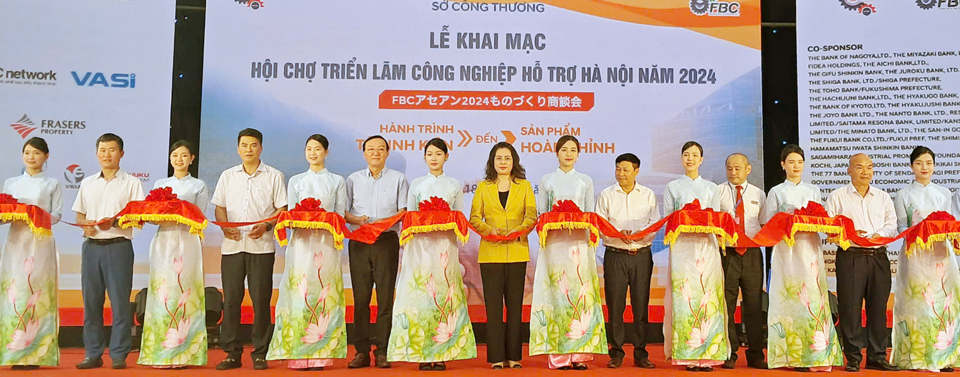 (Tiếng Việt) SPCNCL Hà Nội: Khai mạc Hội chợ triển lãm công nghiệp hỗ trợ Hà Nội năm 2024