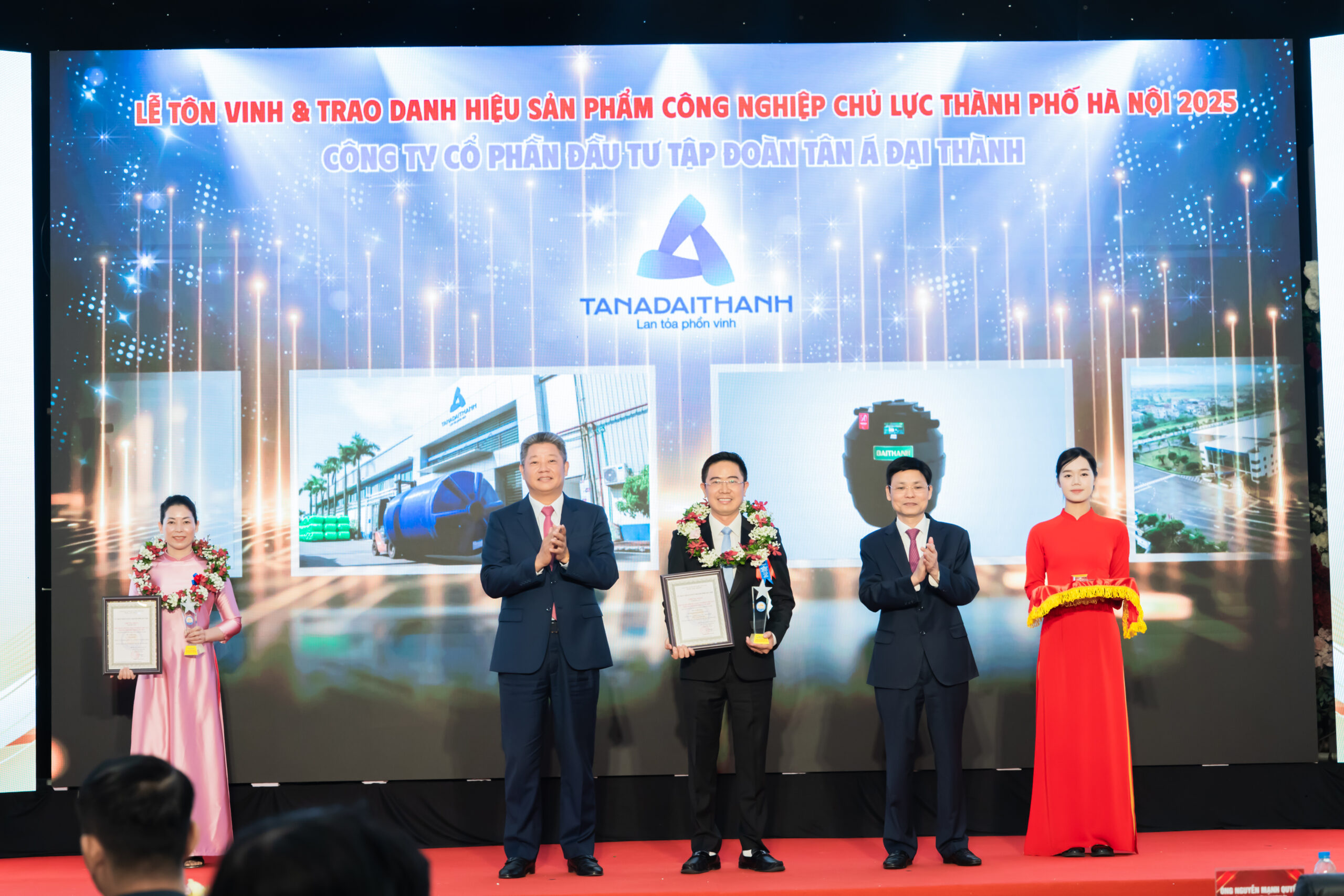 SPCNCL Hà Nội: Tân Á Đại Thành vào Top 10 Sản phẩm Công nghiệp Chủ lực Hà Nội 2025